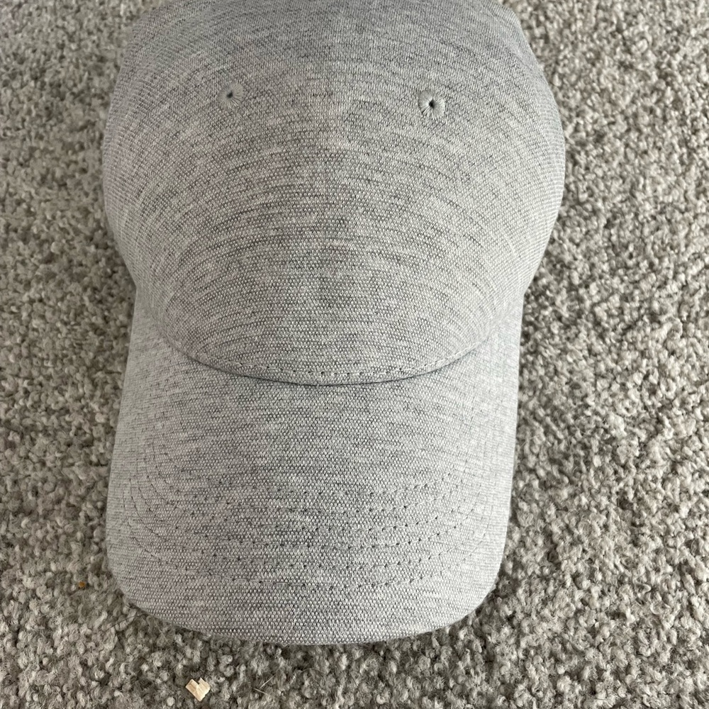 ZYIA hat